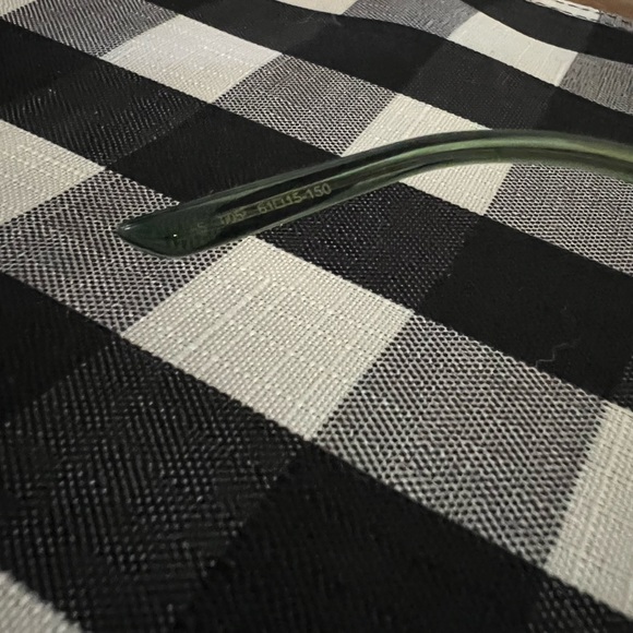 Gucci Aviator-Style Sunglasses - Picture 6 of 9